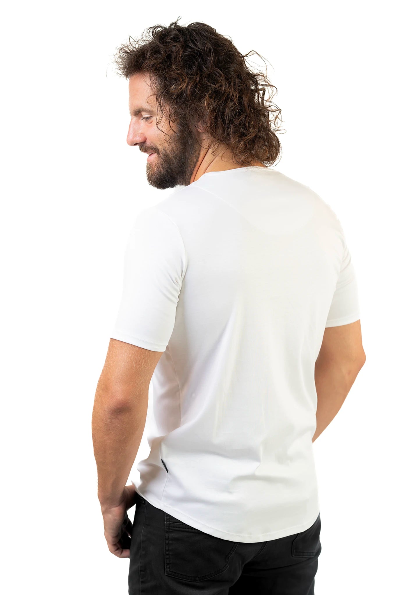 HabitoWebsiteProductImageShort_CrewNeckCurvedBottomT-Shirtwhite back